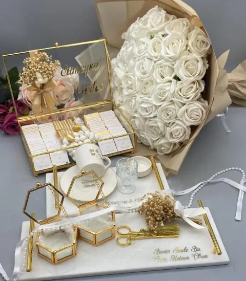 İsteme Çiçeği Çikolatası ve Söz Damat Kahve Tepsisi 4’lü Set