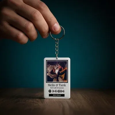 Beni Dinle Spotify Kişiye Özel Anahtarlık