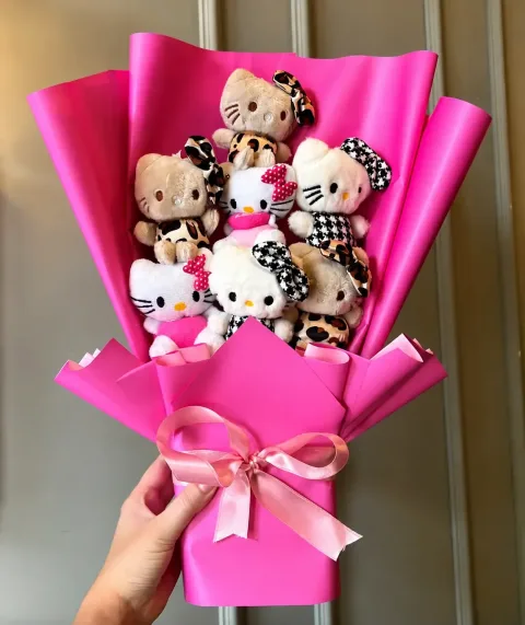 Premium 3”lü Set - Tasarım Çantada Pembe Kalıcı Çiçekler & Balon Kutusu & Hello Kity Ayıcık Buket