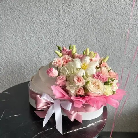 Taze Lüks Pembe Doğum Çiçeği