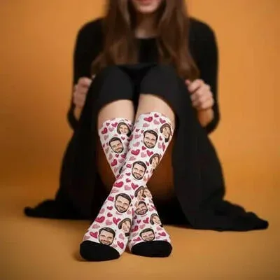Romantik Kalpler Sevgiliye Özel Kafa Baskılı Çorap