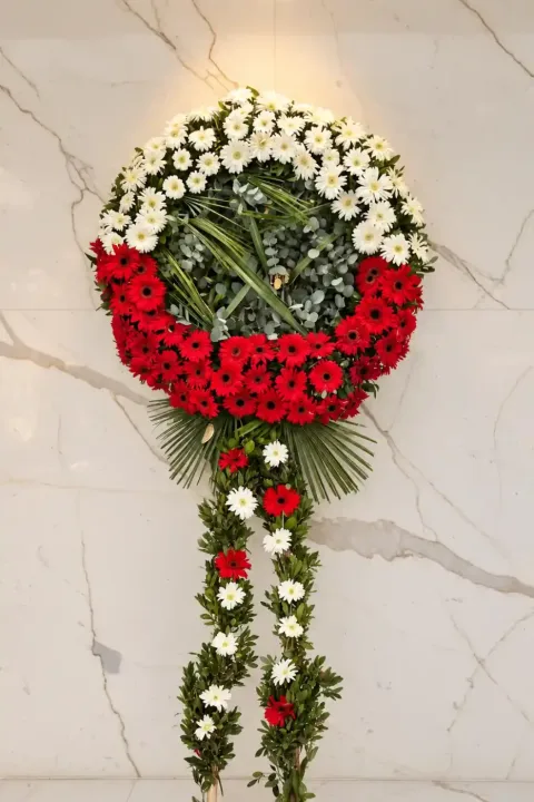 Kırmızı Beyaz Çiçekli Çelenk - 200 cm