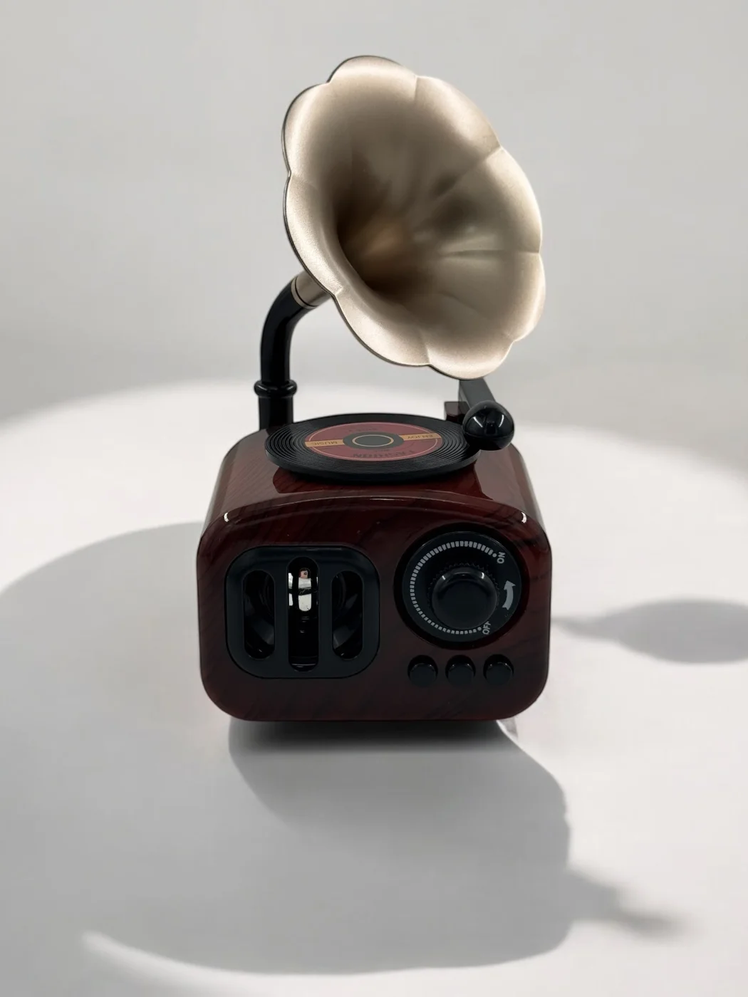 Gramafon Görünümlü Radyo