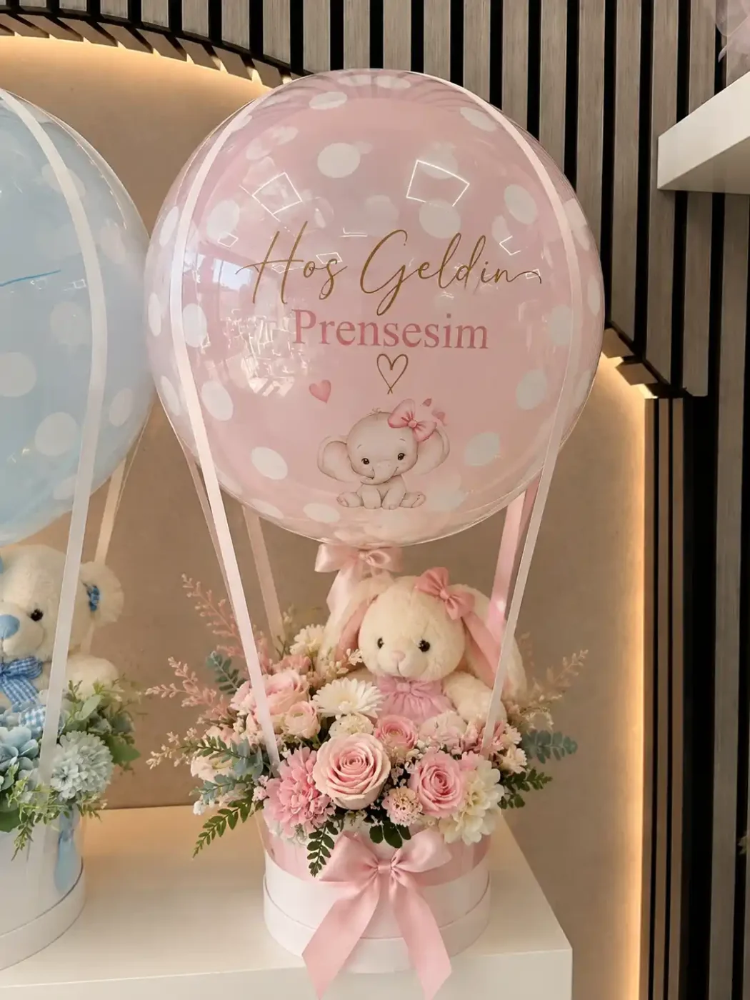 Pembe Peluş Ayıcıklı Balonlu Yeni Doğum Çiçeği