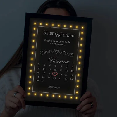 Yıldönümü Tarihli Sevgiliye Hediye Işıklı Tablo
