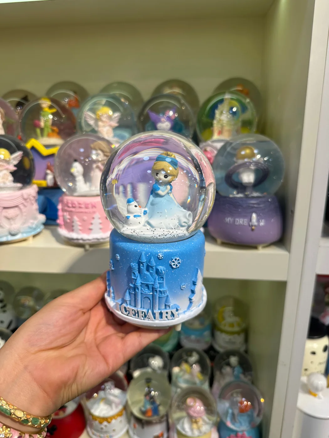Disney Frozen Temalı Büyük Boy Kar Küresi (Mavi)