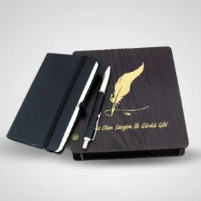 Ahşap Kutuda Defter ve Kalem Hediye Seti