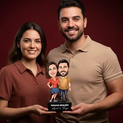 Karikatürlü Mutlu Aşıklar Biblosu