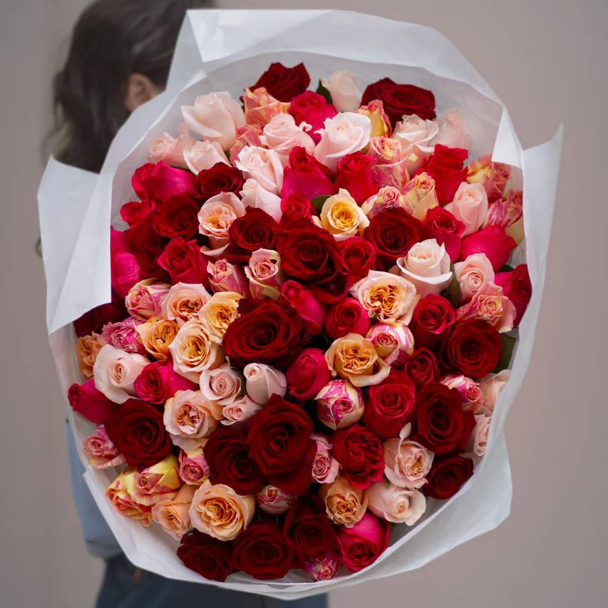 51 Karışık Gül Buketi – 50 cm