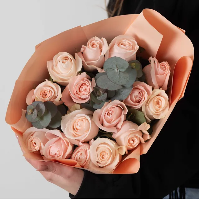 15 Pembe Gül Buketi