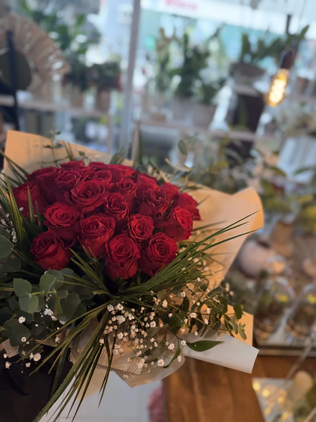 25 Kırmızı Gül Buketi – Tasarım 1