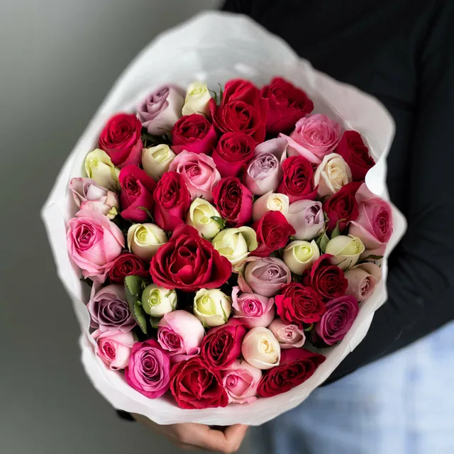 51 Karışık Gül Buketi – 80 cm