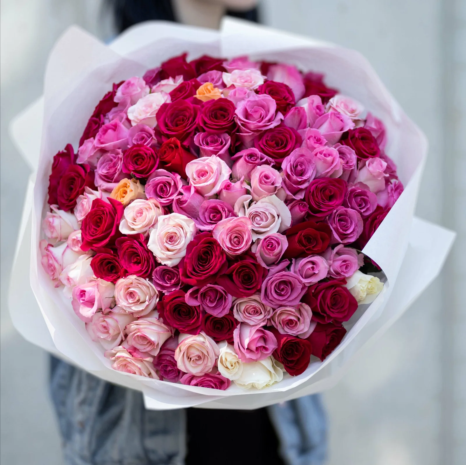 101 Karışık Gül Buketi – 50 cm